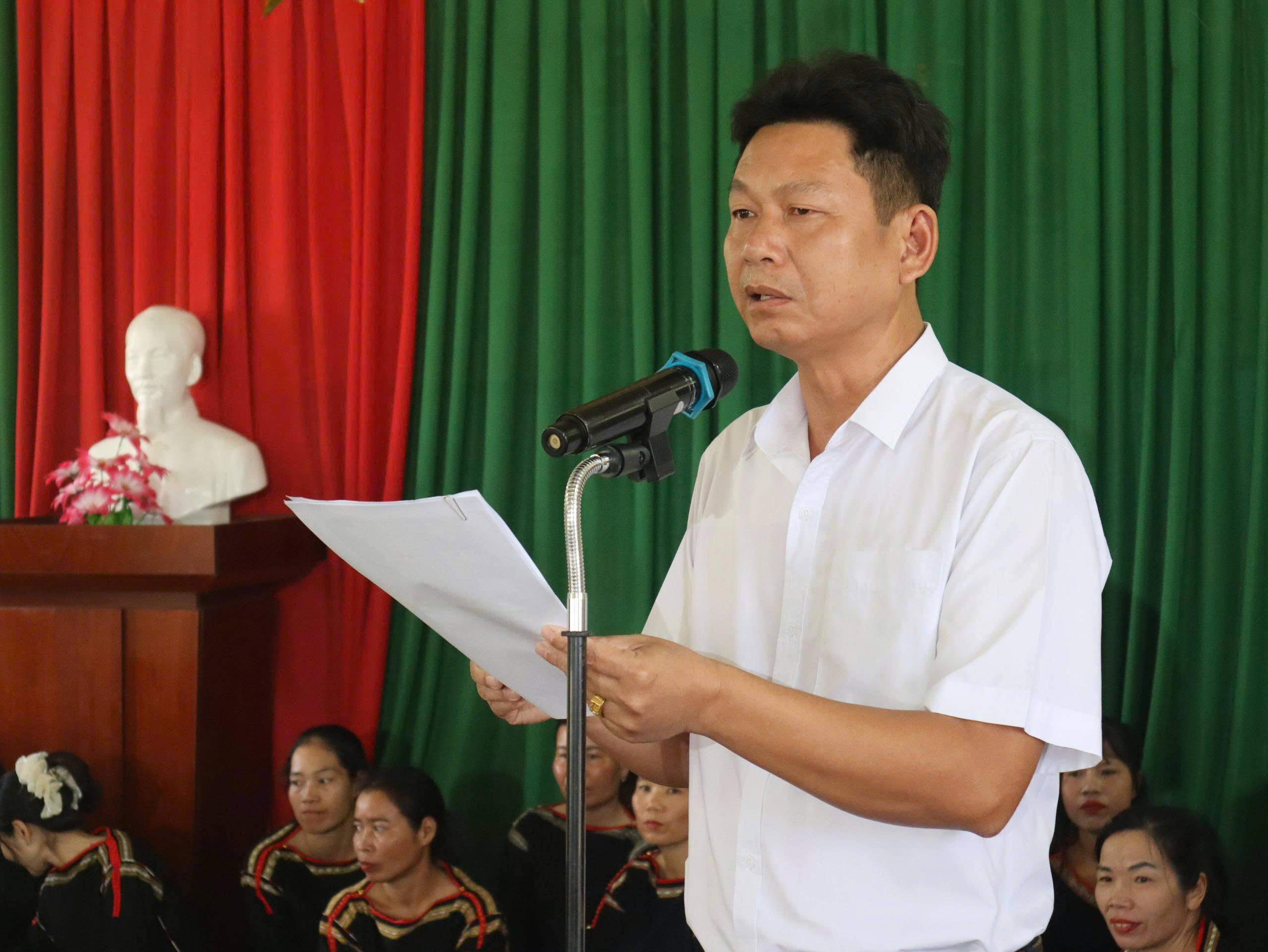 Phục dựng, tái hiện nghi lễ mừng thọ người M’nông ở buôn M’liêng, xã Đắk Liêng